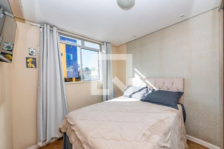 Quarto 1 de apartamento para alugar com 2 quartos, 50m² em Estrela do Oriente, Belo Horizonte