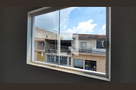 Casa de Condomínio para alugar com 2 quartos, 60m² em Vila Sao Roberto, Itaquaquecetuba