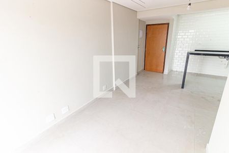 Sala de apartamento para alugar com 2 quartos, 57m² em Vila Bertioga, São Paulo