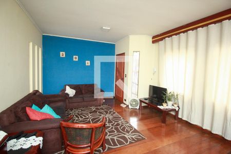 Sala de casa à venda com 4 quartos, 242m² em Vila Alto de Santo Andre, Santo André