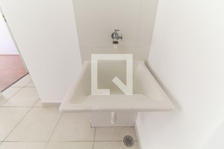 Sala/Cozinha de apartamento para alugar com 2 quartos, 32m² em Colônia (zona Leste), São Paulo