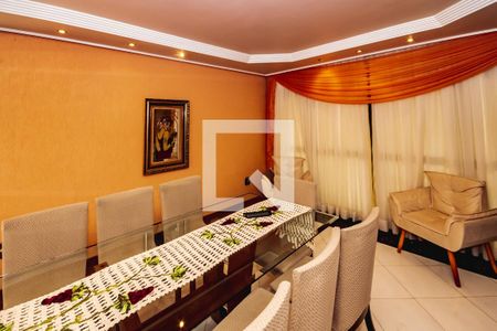 Casa à venda com 7 quartos, 514m² em Castelo, Belo Horizonte