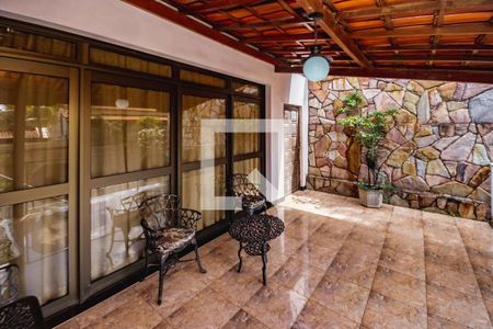 Casa à venda com 7 quartos, 514m² em Castelo, Belo Horizonte