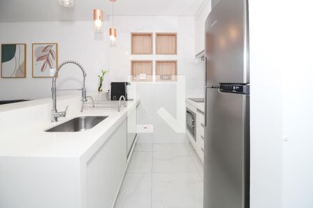 Sala/Cozinha de apartamento para alugar com 1 quarto, 51m² em Barra Funda, São Paulo