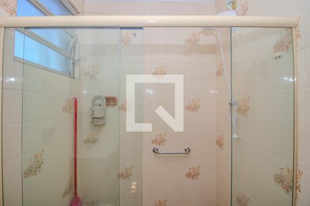 Banheiro de apartamento à venda com 1 quarto, 50m² em Cristo Redentor, Porto Alegre