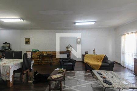 Casa para alugar com 3 quartos, 240m² em Vila Formosa, São Paulo