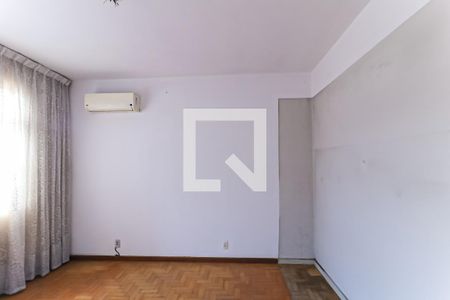 Quarto  de casa à venda com 6 quartos, 200m² em Del Castilho, Rio de Janeiro