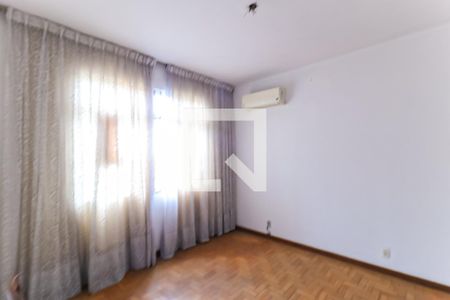 Quarto  de casa à venda com 6 quartos, 200m² em Del Castilho, Rio de Janeiro