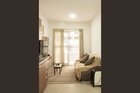 Sala de apartamento para alugar com 1 quarto, 34m² em Vila Clementino, São Paulo