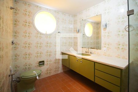 Banheiro da Suíte  de apartamento para alugar com 3 quartos, 110m² em Indianópolis, São Paulo