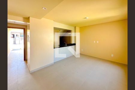 Sala de casa para alugar com 2 quartos, 249m² em Forquilhas, São José