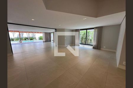 Casa à venda com 4 quartos, 550m² em Alphaville Residencial Zero, Barueri