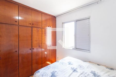 Quarto 1 de apartamento para alugar com 3 quartos, 63m² em Iapi, Osasco