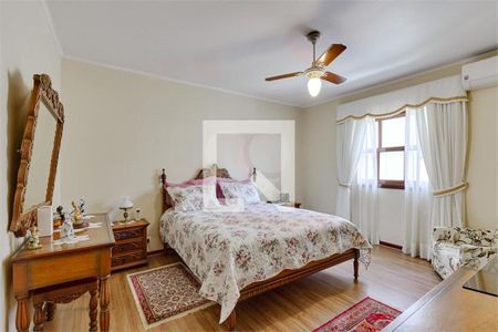 Casa à venda com 3 quartos, 320m² em Jardim Morumbi, São Paulo