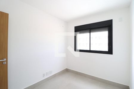 Quarto 1 de apartamento para alugar com 2 quartos, 77m² em Jardim Sul, Uberlândia