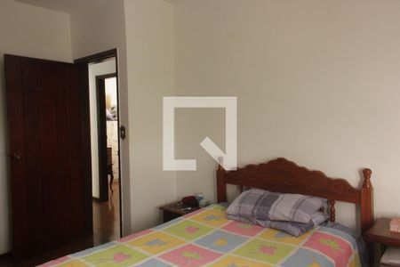 Quarto 1 de apartamento para alugar com 3 quartos, 154m² em Embaré, Santos