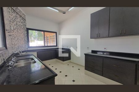 Casa de Condomínio para alugar com 5 quartos, 410m² em Loteamento Alphaville Campinas, Campinas