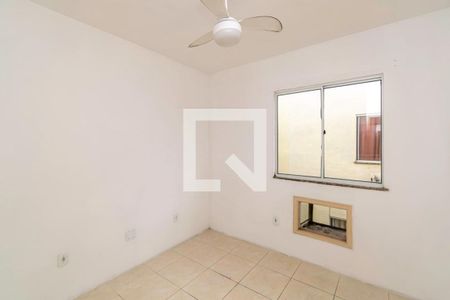 Suíte 1 de casa de condomínio para alugar com 2 quartos, 60m² em Irajá, Rio de Janeiro