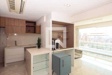 Sala e Cozinha de apartamento à venda com 2 quartos, 74m² em Aclimação, São Paulo