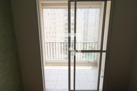 Sala de apartamento para alugar com 2 quartos, 57m² em Umuarama, Osasco