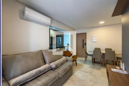 Sala de apartamento para alugar com 2 quartos, 86m² em Vilamar, Praia Grande