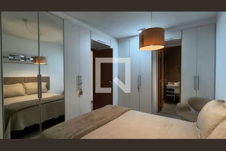 Suíte  de casa de condomínio à venda com 4 quartos, 180m² em Recreio dos Bandeirantes, Rio de Janeiro