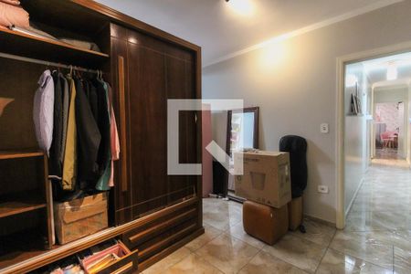 Quarto 1 de casa à venda com 6 quartos, 300m² em Vila Chuca, São Paulo