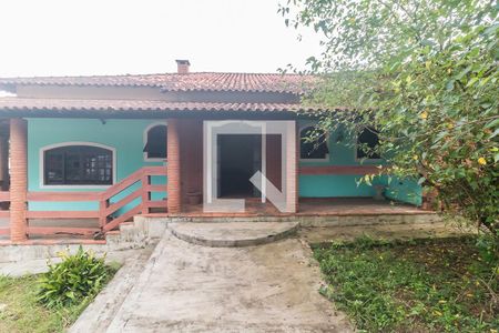 Entrada de casa para alugar com 6 quartos, 300m² em Parque das Varinhas, Mogi das Cruzes
