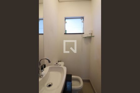Lavabo  de casa à venda com 3 quartos, 300m² em Vila Alves Dias, São Bernardo do Campo
