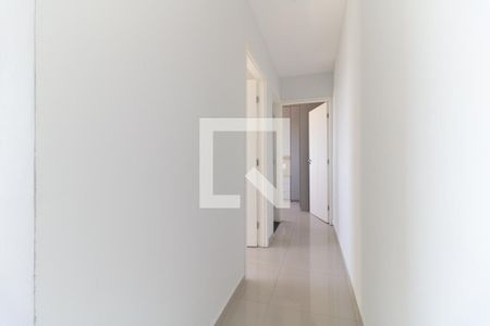 Corredor de apartamento para alugar com 2 quartos, 41m² em Vila Cristalia, São Paulo