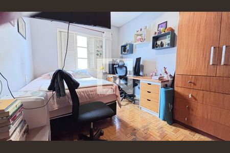 Casa à venda com 4 quartos, 189m² em Vila Clementino, São Paulo