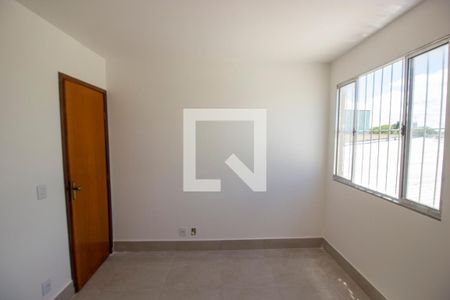 Apartamento para alugar com 2 quartos, 63m² em Qnh, Brasília
