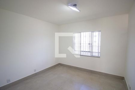 Apartamento para alugar com 2 quartos, 63m² em Qnh, Brasília