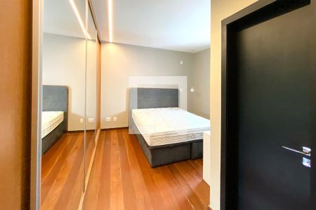 Suite de apartamento para alugar com 3 quartos, 90m² em Cruzeiro, Belo Horizonte