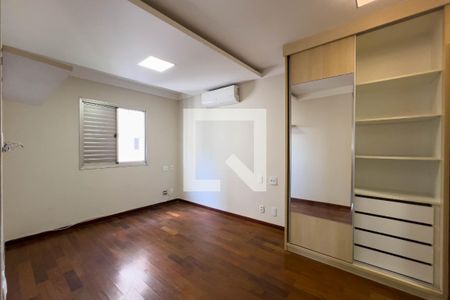 Quarto 1 de apartamento para alugar com 3 quartos, 132m² em Ipiranga, São Paulo