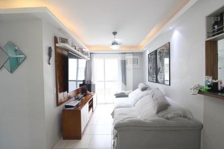 Sala de apartamento para alugar com 2 quartos, 56m² em Pechincha, Rio de Janeiro