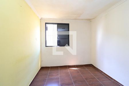 Quarto 1 de apartamento para alugar com 2 quartos, 55m² em Conjunto Residencial José Bonifácio, São Paulo