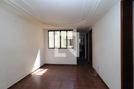 Sala de apartamento para alugar com 2 quartos, 55m² em Conjunto Residencial José Bonifácio, São Paulo