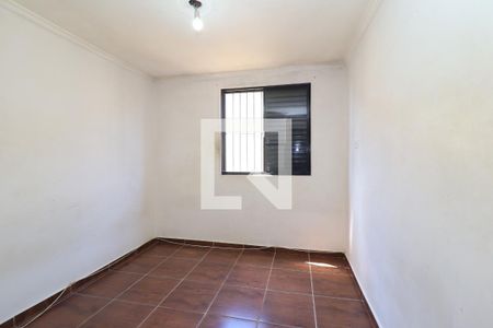Quarto 2 de apartamento para alugar com 2 quartos, 55m² em Conjunto Residencial José Bonifácio, São Paulo