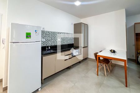 Cozinha de apartamento para alugar com 1 quarto, 32m² em Vila Monte Alegre, São Paulo