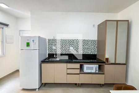 Cozinha de apartamento para alugar com 1 quarto, 32m² em Vila Monte Alegre, São Paulo