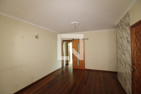 Sala de casa para alugar com 4 quartos, 163m² em Jardim Picolo, São Paulo