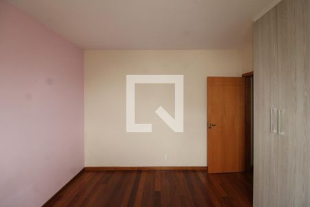 Quarto 1 de casa para alugar com 4 quartos, 163m² em Jardim Picolo, São Paulo