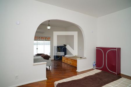 Quarto 1 de casa para alugar com 4 quartos, 240m² em Zacarias, Maricá