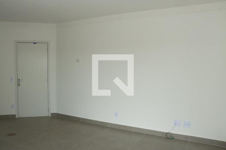 Apartamento para alugar com 2 quartos, 82m² em Jardim Branca Flor, Embu das Artes