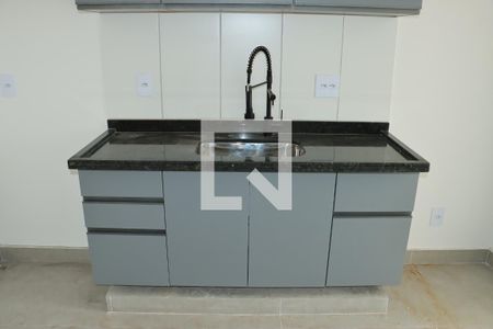 Apartamento para alugar com 2 quartos, 82m² em Jardim Branca Flor, Embu das Artes