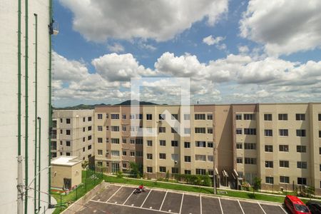 Vista da Sala/Cozinha de apartamento para alugar com 2 quartos, 40m² em Campo Grande, Rio de Janeiro