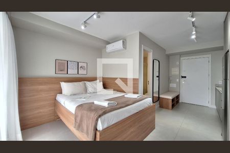 Sala/Quarto de kitnet/studio para alugar com 1 quarto, 29m² em Pompeia, São Paulo