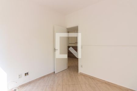 Quarto 1 de apartamento para alugar com 2 quartos, 57m² em Umuarama, Osasco