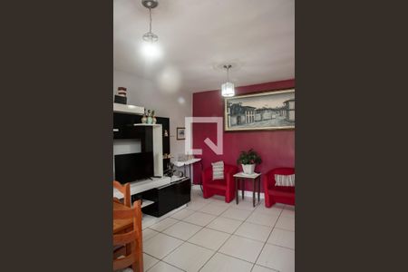 Sala de casa à venda com 3 quartos, 200m² em Planalto Paulista, São Paulo